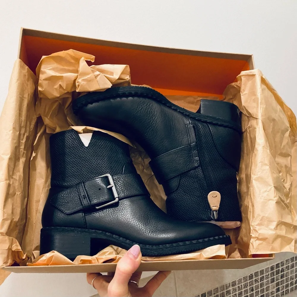 Kenneth Cole New York Women's Best Slit Moto 2 Motorcycle Boot
